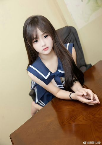 小舞被草内容展示界面